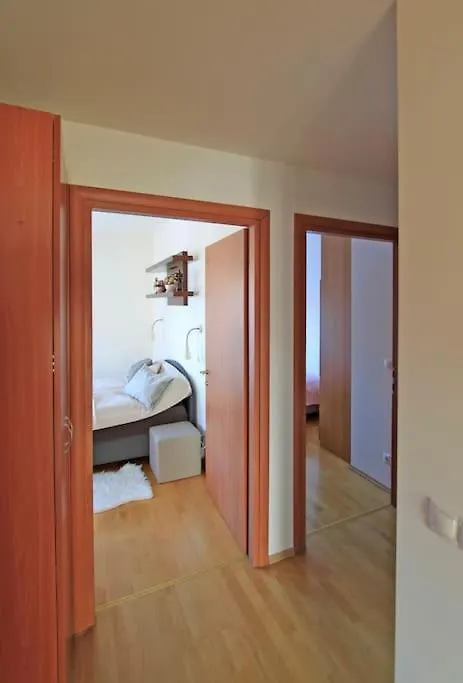 King'S Court Apartments - City Centre -Free Garage Budapest