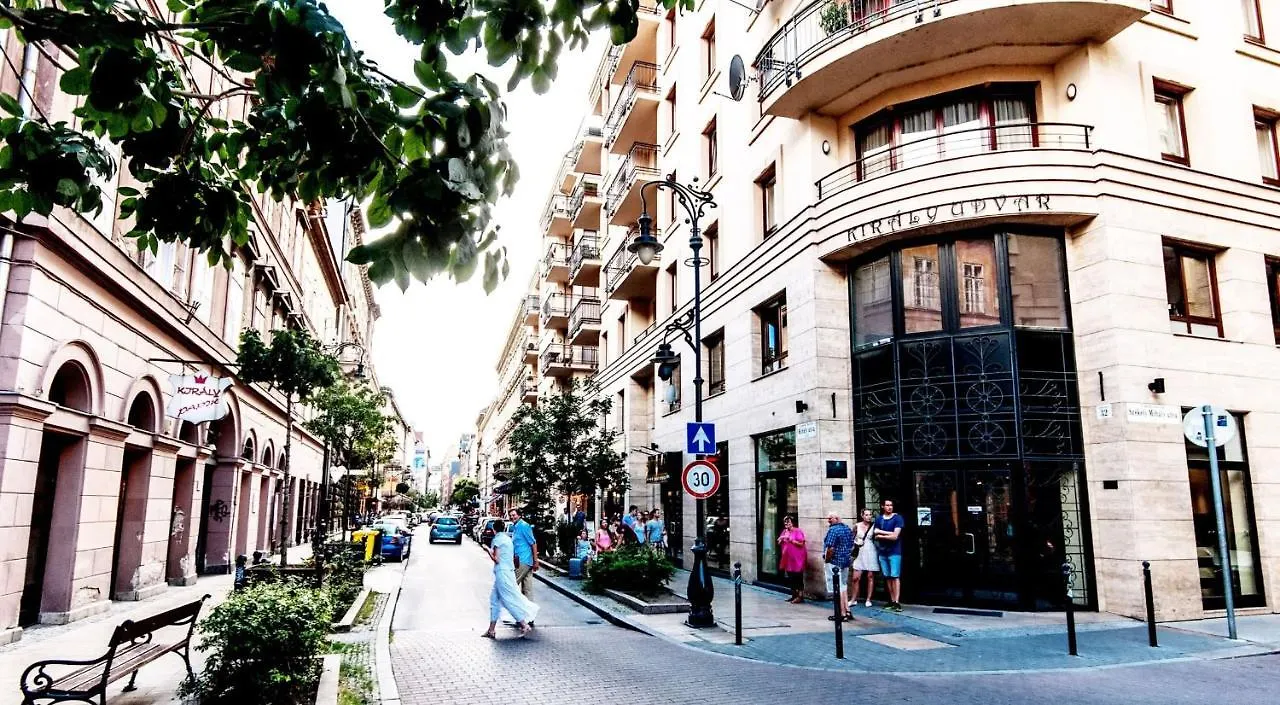 King'S Court Apartments - City Centre -Free Garage Budapest Hungary